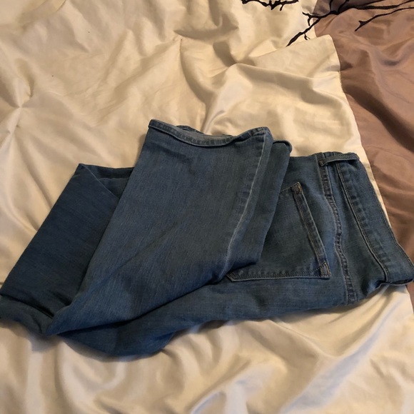 Old Navy Jeans - Picture 1 of 5